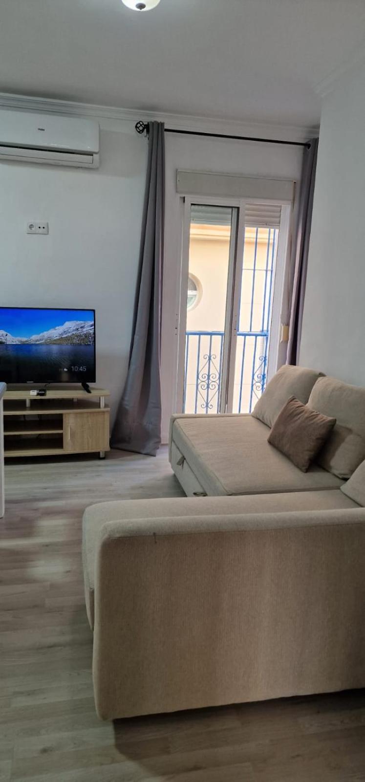 Apartamentos Ana'S Cozy Inns Torremolinos Extérieur photo